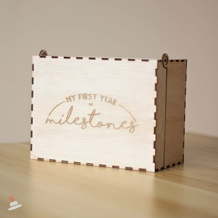 Balloon Baby Milestone Sign - Image 7
