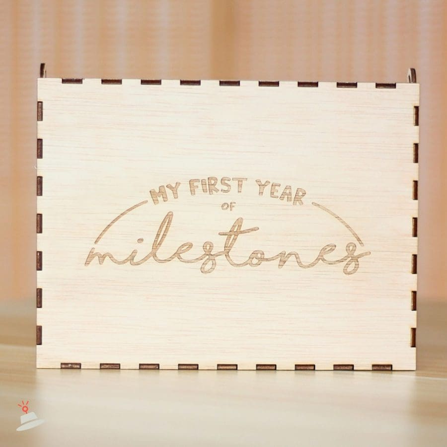 Balloon Baby Milestone Sign - Image 8